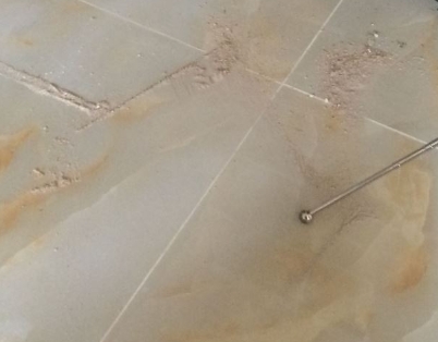 巨鹿瓷砖空鼓维修公司分享粘合剂选择不当在瓷砖铺贴过程中可能导致以下问题